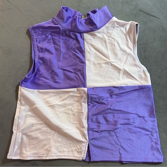 2 pcs top & short - child size L - Picture 2 of 7